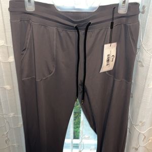 Zyia Active Peak Zipper Jogger Pants Womens Size L Gray Drawstring Long 31" New